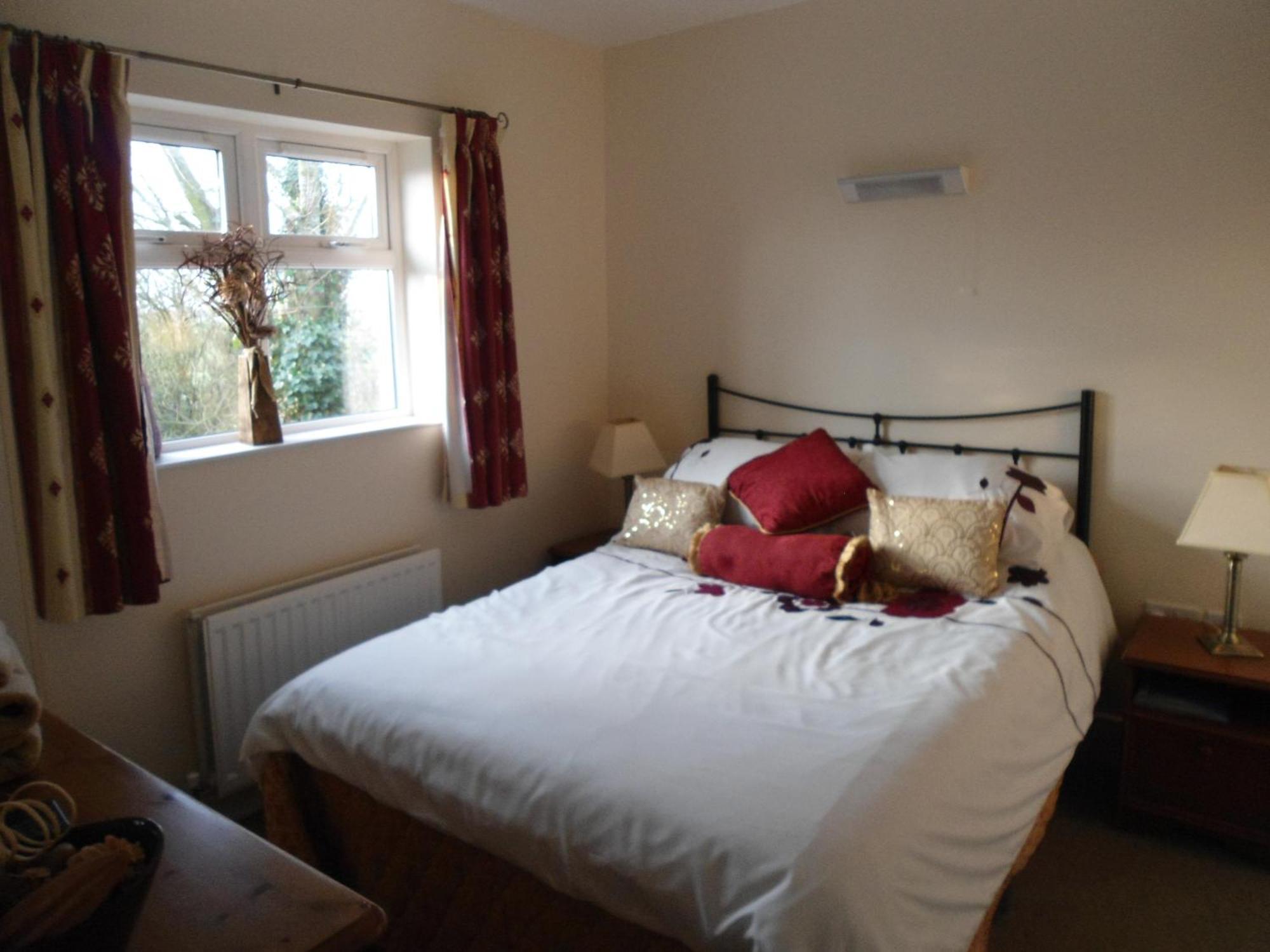 Causeway Tavern Bed & Breakfast Bushmills Dış mekan fotoğraf