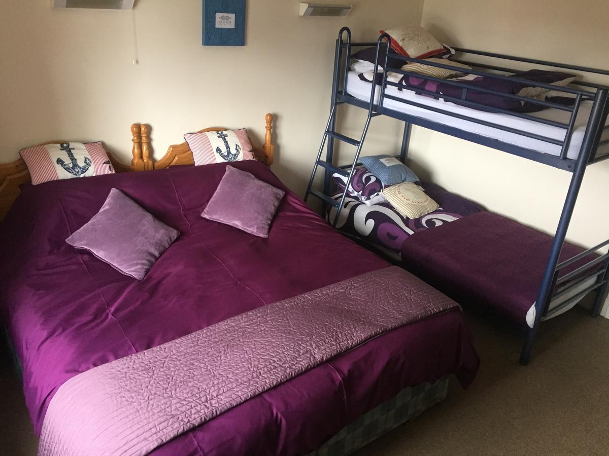Causeway Tavern Bed & Breakfast Bushmills Dış mekan fotoğraf