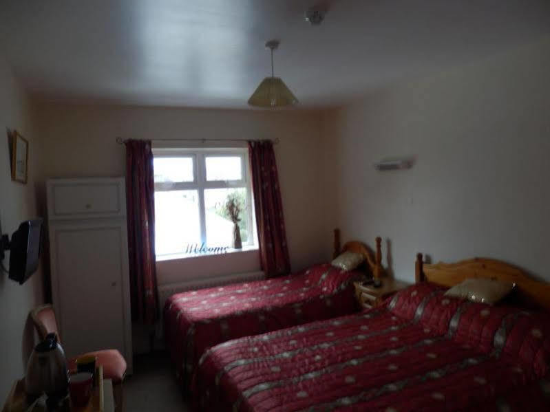 Causeway Tavern Bed & Breakfast Bushmills Dış mekan fotoğraf
