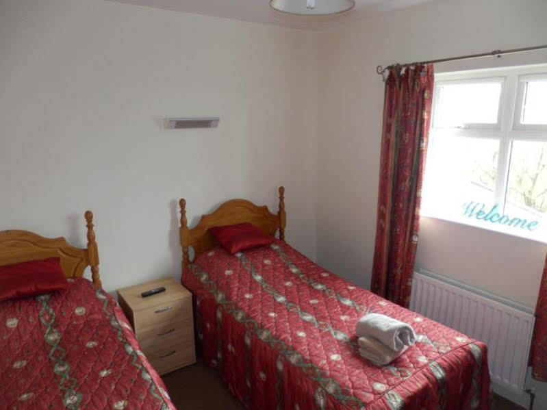 Causeway Tavern Bed & Breakfast Bushmills Dış mekan fotoğraf