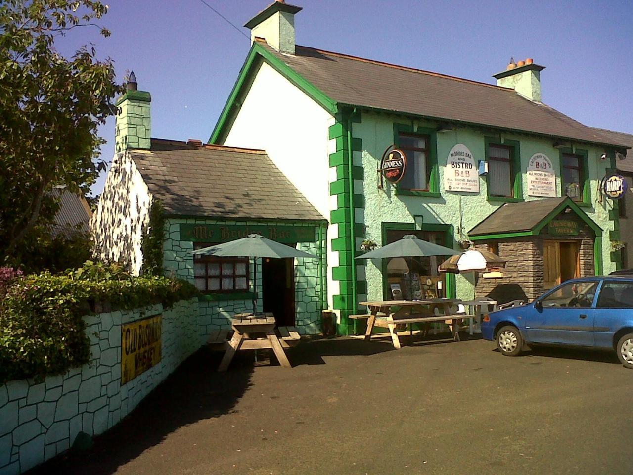 Causeway Tavern Bed & Breakfast Bushmills Dış mekan fotoğraf